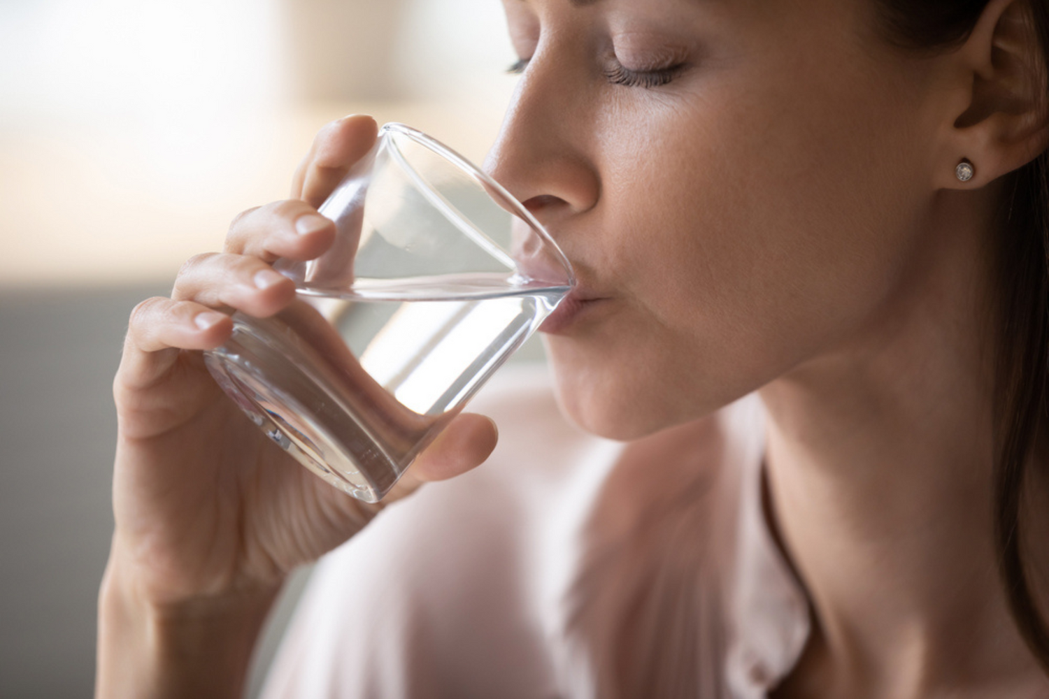 Manage rosacea better with these lifestyle tips