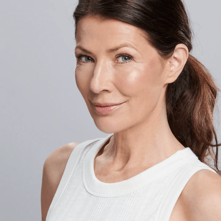 Image - Glow Model - Colorescience UK 